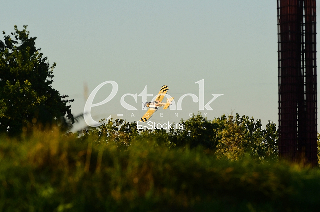 Zaprasivanje komaraca