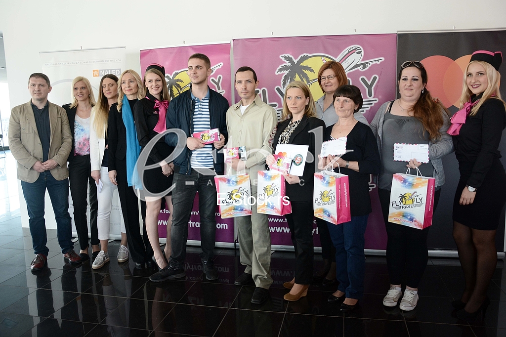 Awarding of prize travel sweepstakes,, Have an account and win '' from sponsors Fly Fly travel times.
