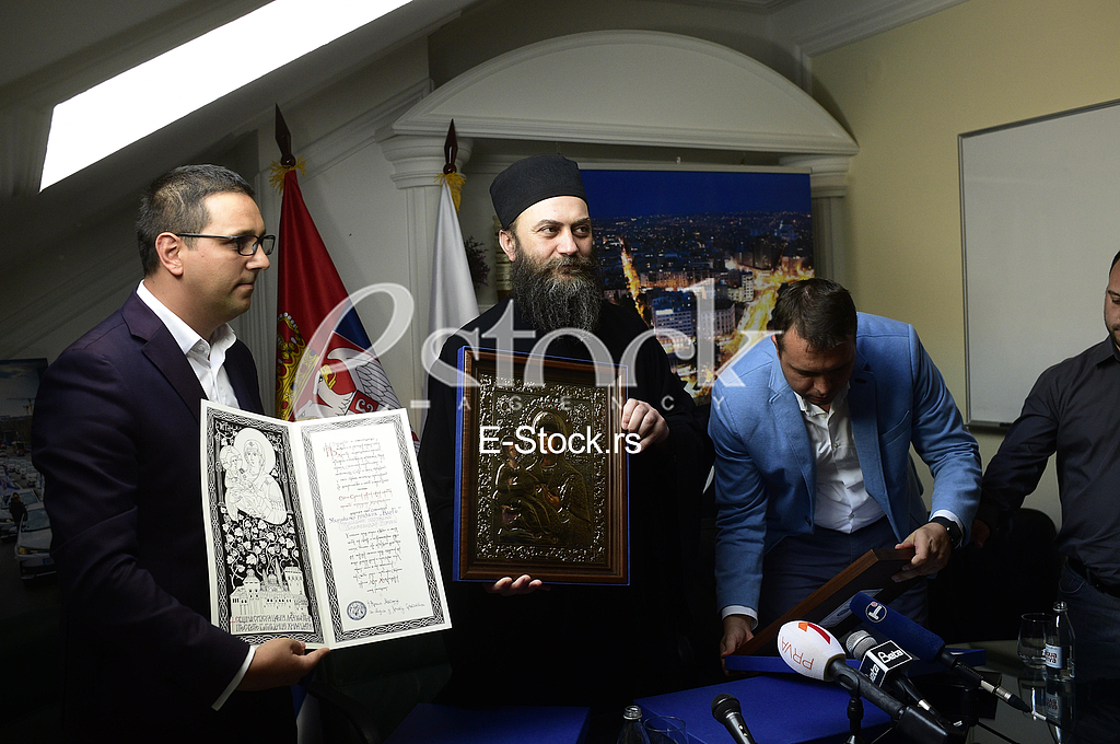 Aleksandar Vucic Iguman Metodije Vuk Guberinic