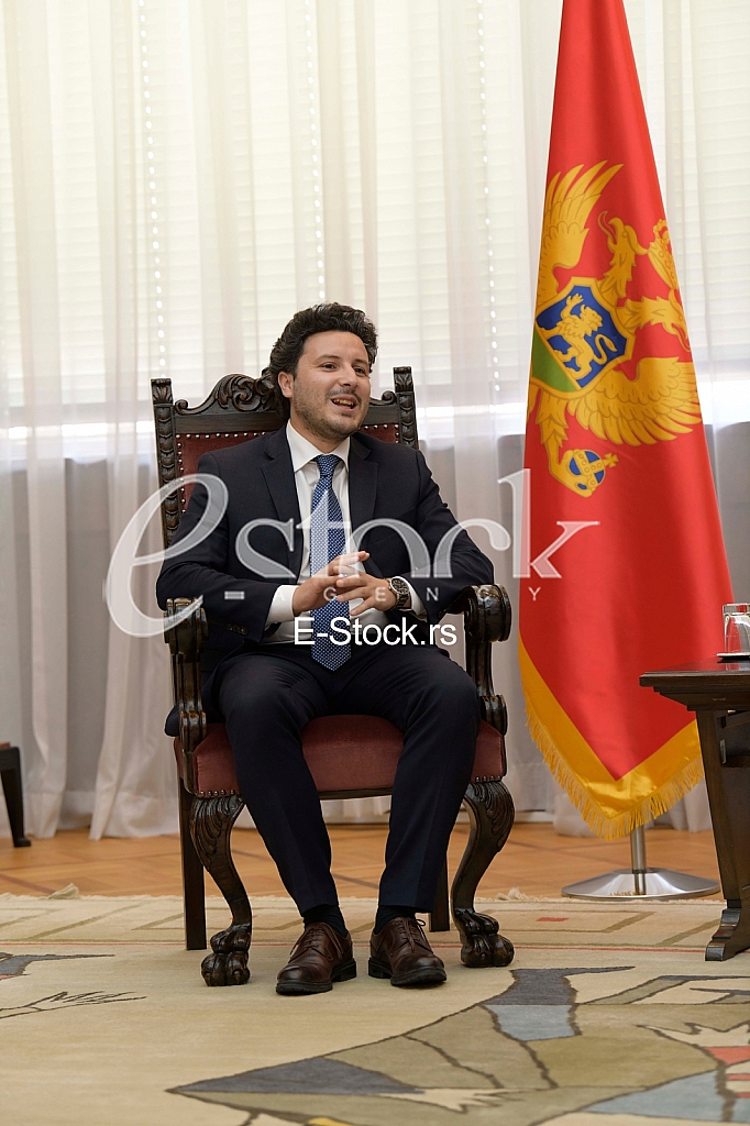 Dritan Abazovic premijer Crne Gore