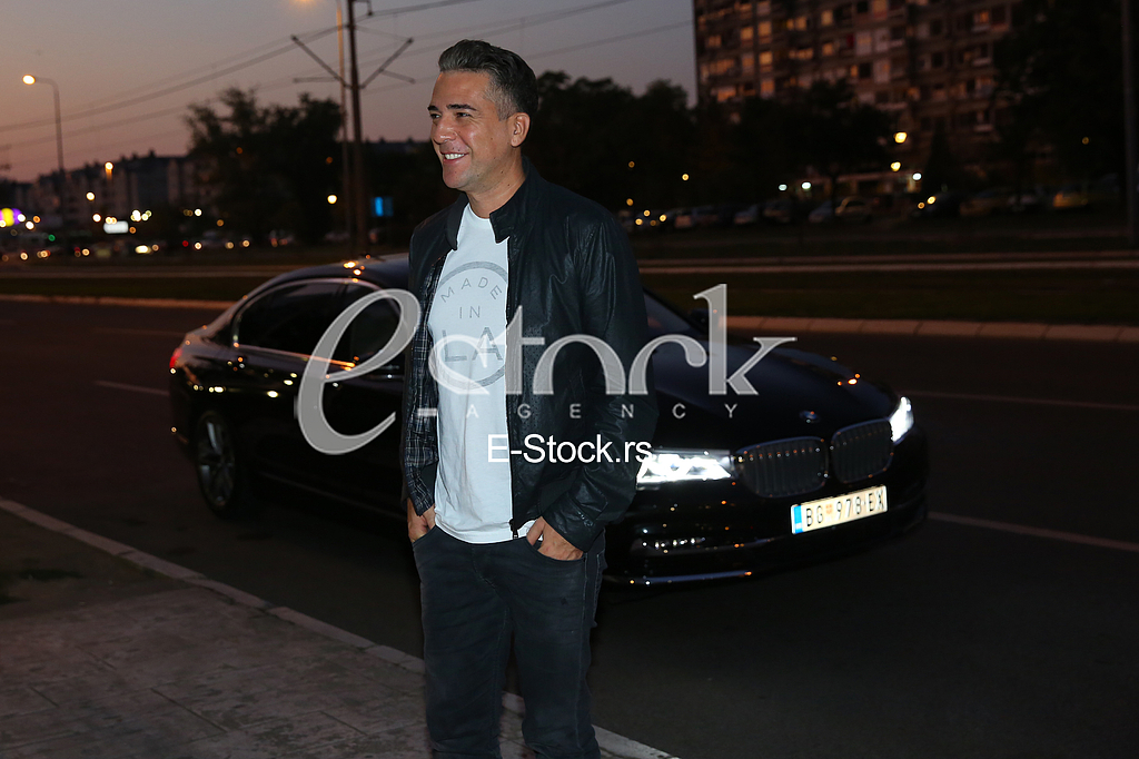 Zeljko Joksimovic obilazi zenu Jovanu