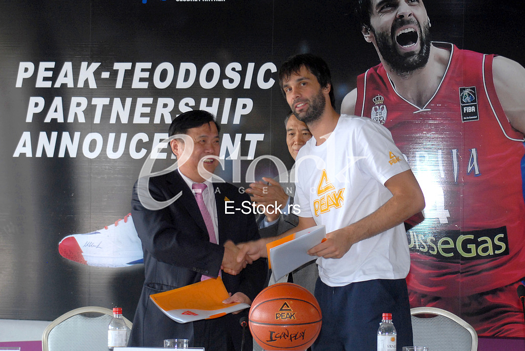 Milos Teodosic