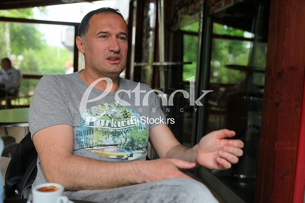 Goran Djorovic(born 11 November 1971 in Pristina) Serbian retired footballer. Mainly a central defender, he could also appear as a left back.