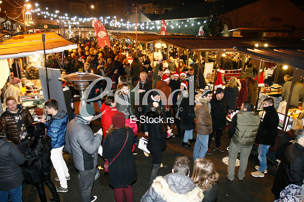 skadarlija bajloni pijaca , nocni market