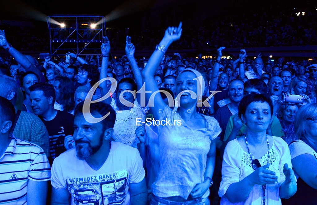 Simple Red concert in stadium Tasmajdan