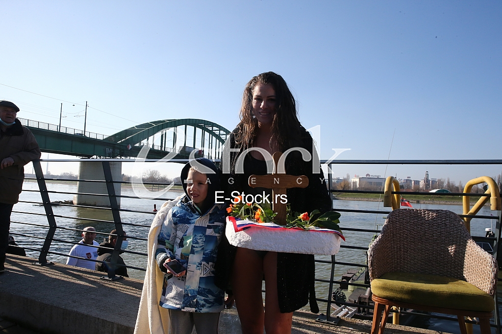 Plivanje za casni krst Beograd Marija Stefanovic