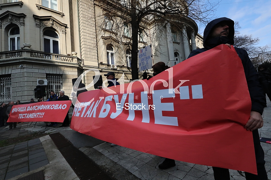 Protest advokata i penzionera