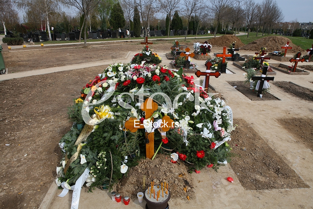 Bezanijan cemetery,Marinko Mazigai Serbian acter(1978-2016)His grave.