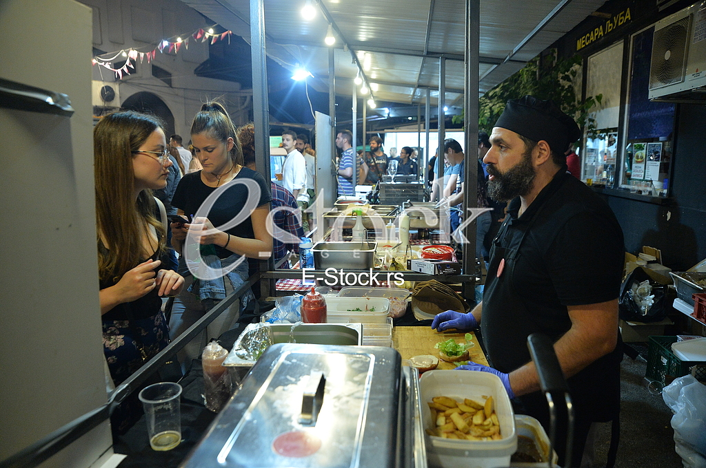 Beogradski Nocni Market
