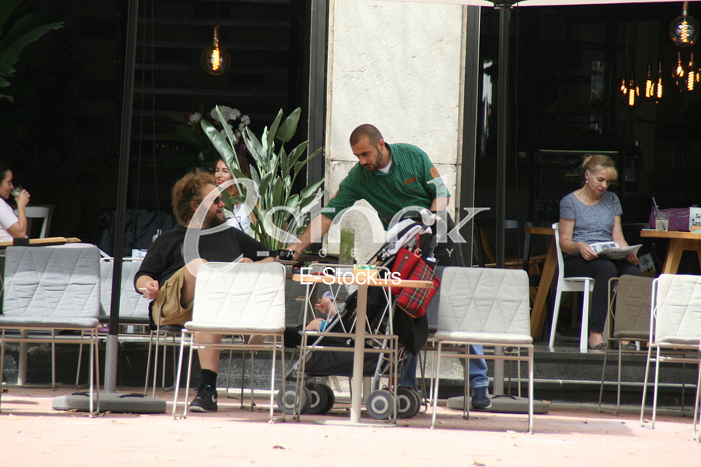 Marko Kon paparazo