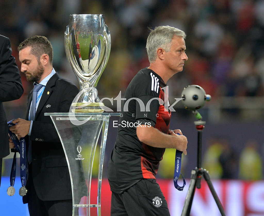 MANCHESTER UNITED vs REAL
