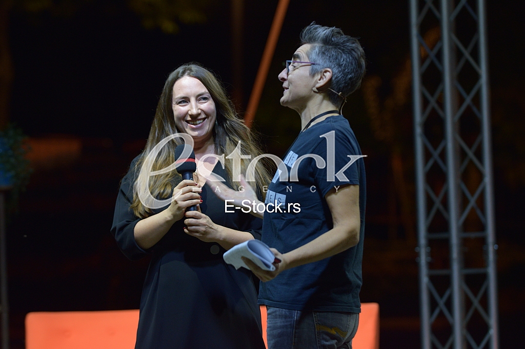 Rumena Buzarovska i Mima Simic
