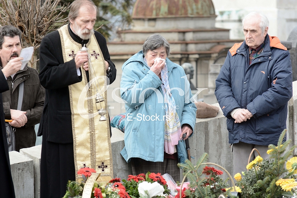 At the cemetery, giving importance to the  singer Miki Jevremovic.