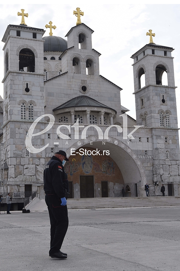Uskrsnja liturgija Podgorica