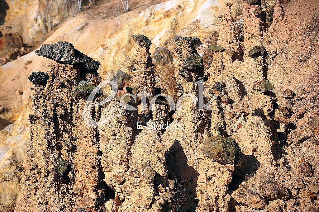 Djavolja Varos, Devil's Town