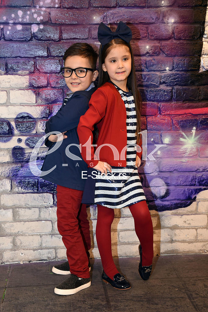 Pinkove zvezdice_photo_e_stock_Katarina Cvijovic
