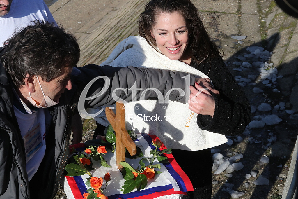 Plivanje za casni krst Beograd Marija Stefanovic
