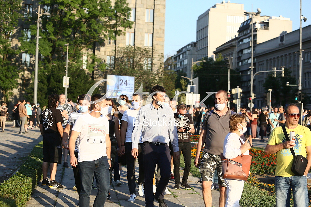 Nikola Jovanovic Protest ispred Skupstine Srbije