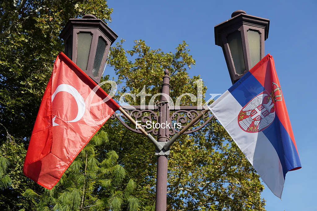 Zastave Srbije i Turske