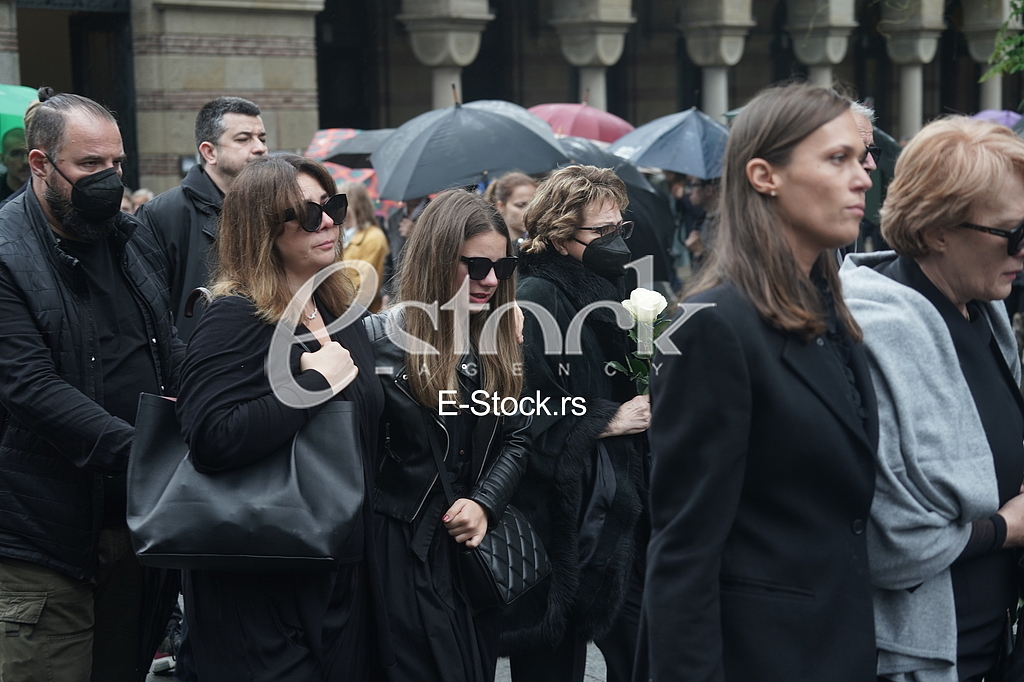 Tara Perovic i Kristina Kovac
