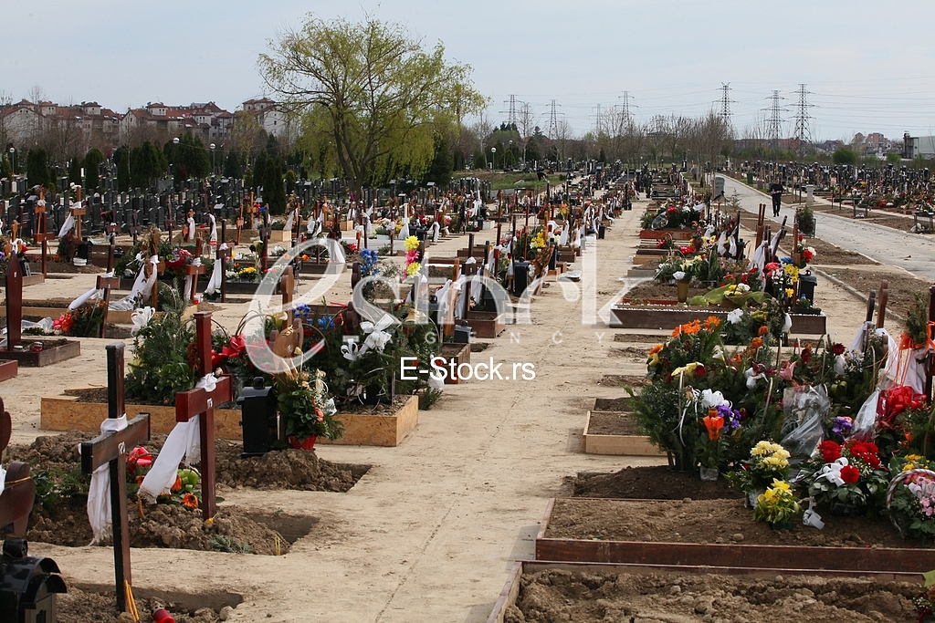 Bezanijan cemetery,Marinko Mazigai Serbian acter(1978-2016)His grave.