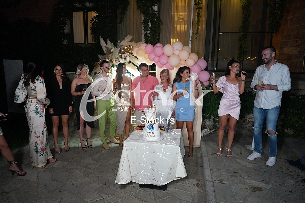 tamara tara ciric promocija pesme i proslava rodjendana