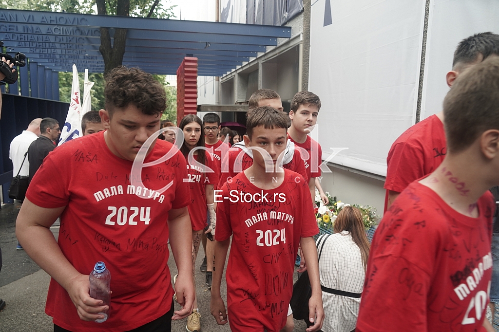 Defile malih maturanata