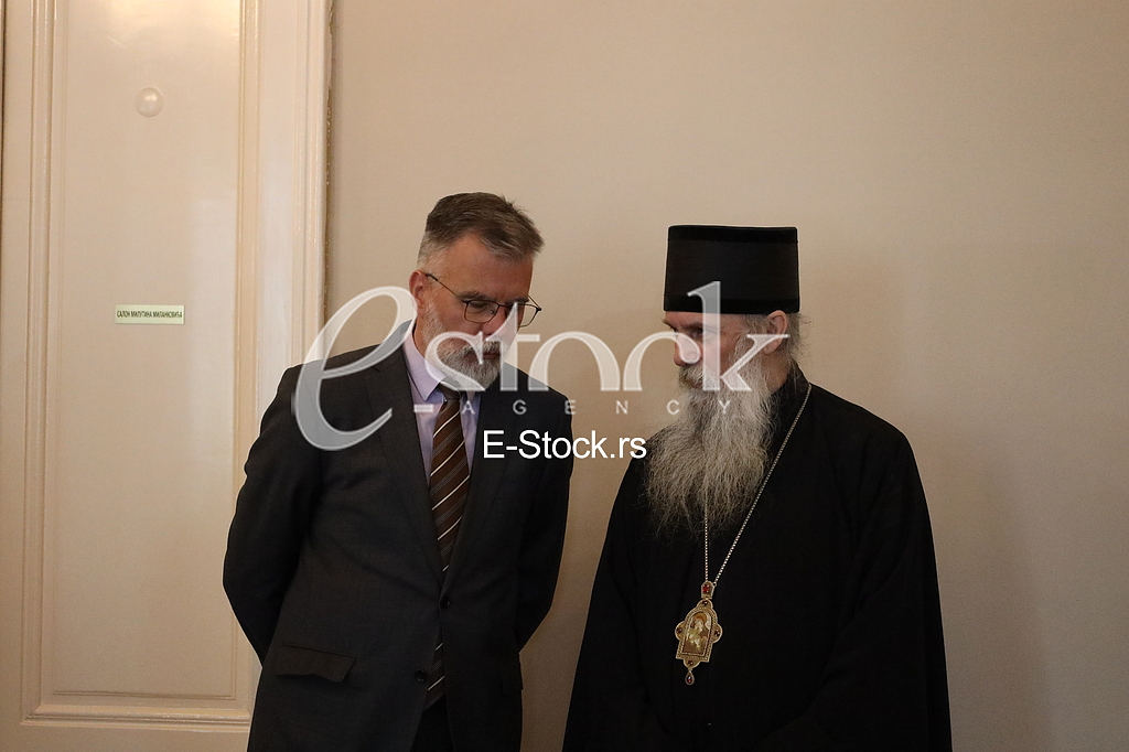Episkop Pakracko-slavonski Jovan Culibrk i Dejan Ristic