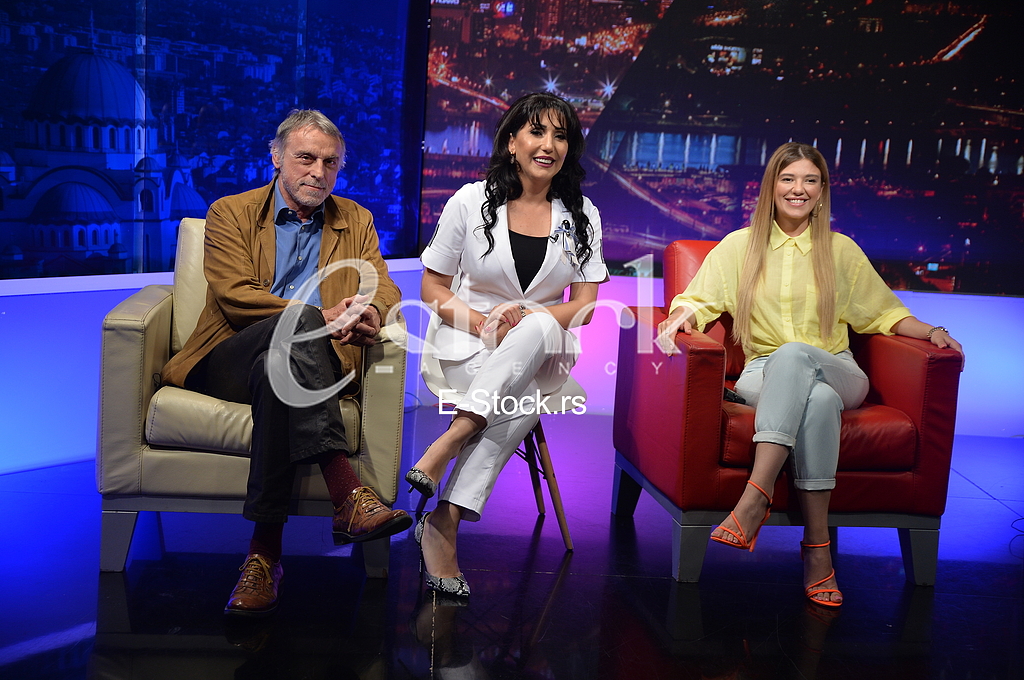 Djordje Pavlov Djoka Kortina, Alisa Jovanovic i Kristina Kija Kockar