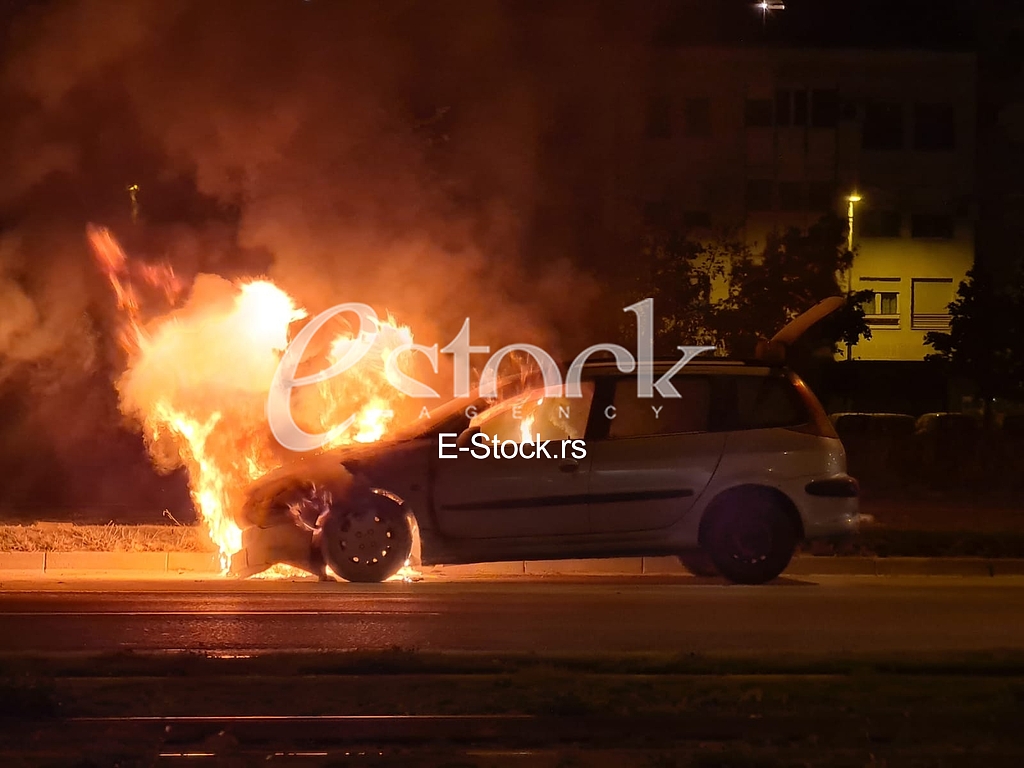 Pozar automobil Jurija Gagarina