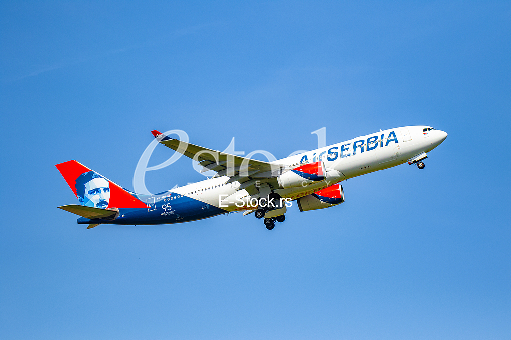 Air Serbia Airbus A330