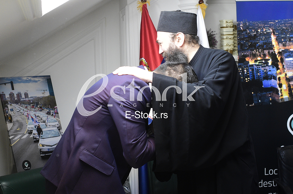 Aleksandar Vucic Cargo Iguman manastira Hilandara arhimandrit Metodije