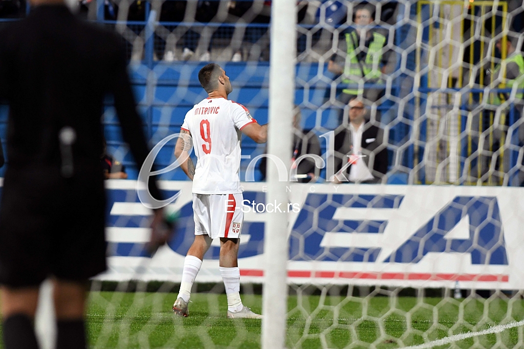Fudbalska utakmica Crna Gora Srbija