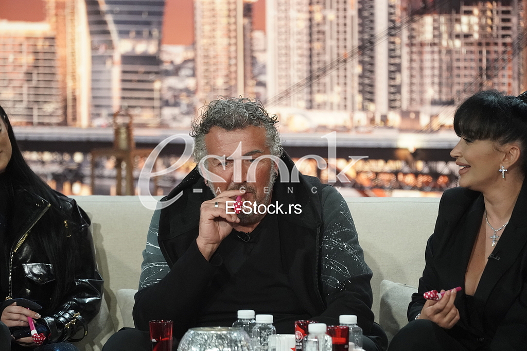 Selma Bajrami, Andreana Cekic, Aleksandra Mladenovic, Barbara Bobak, Dragan Marinkovic Maca,