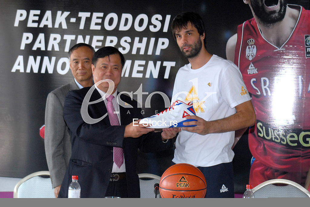 Milos Teodosic