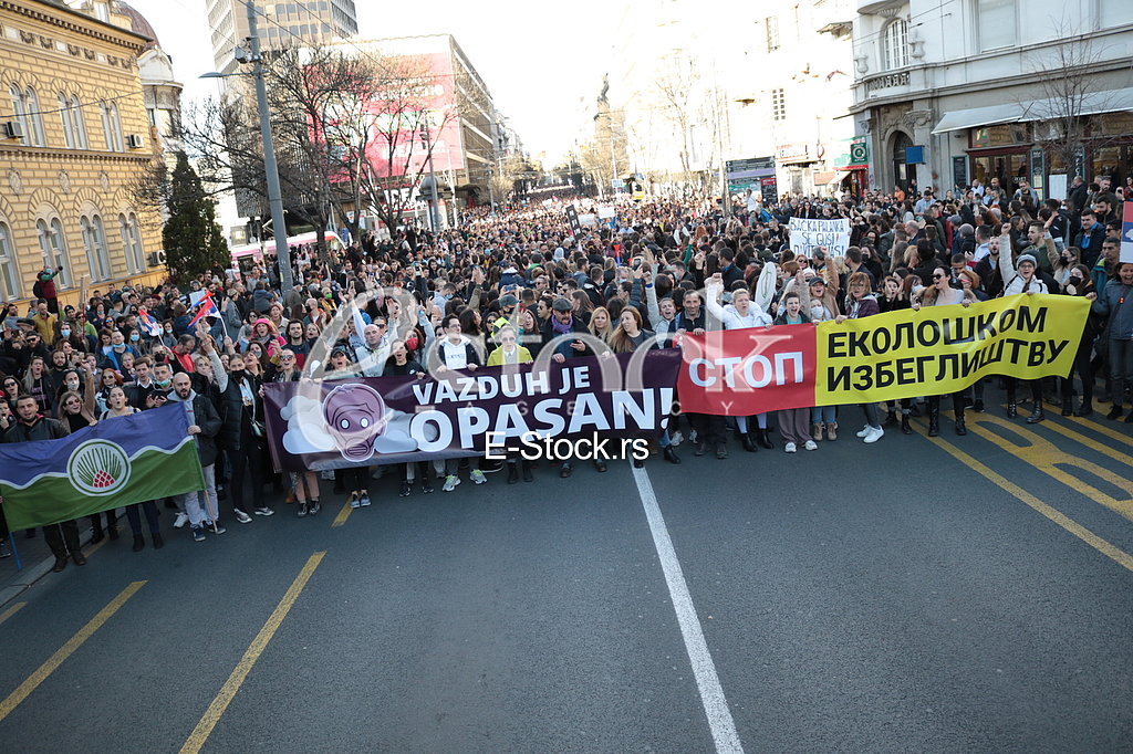 PROTEST - Protestna šetnja od Terazija do Karađorđevog parka