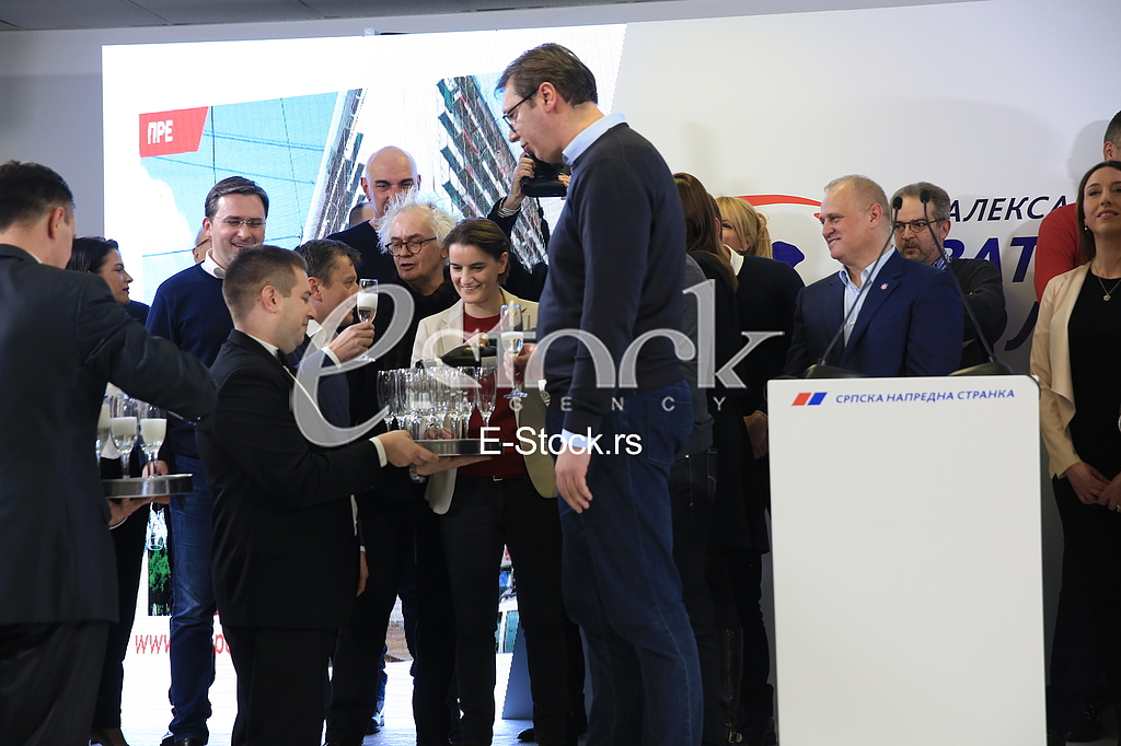 Press Conference SNS