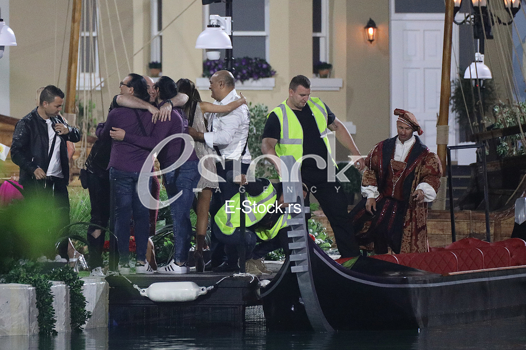 Zadruga 2 ubacivanje, pocetak