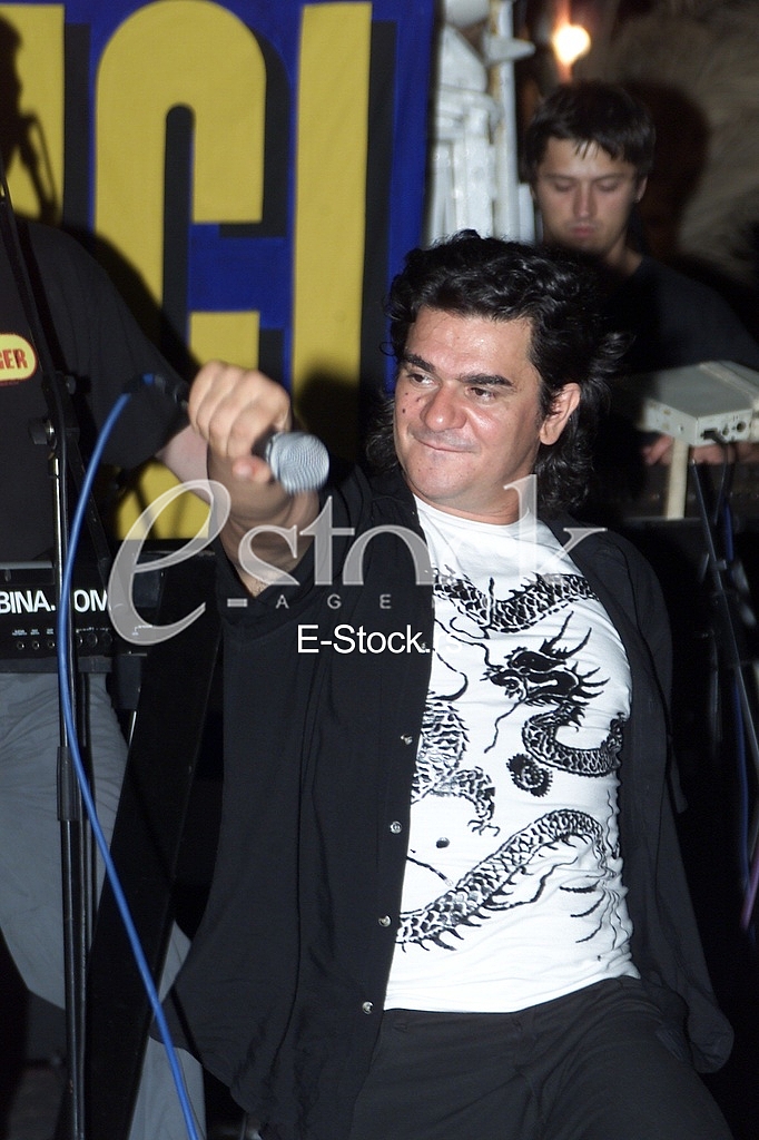 Amir Resic Nino, pevac