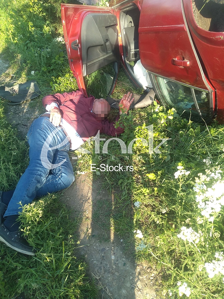 Teska saobracajna nesreca kod Ostruznice