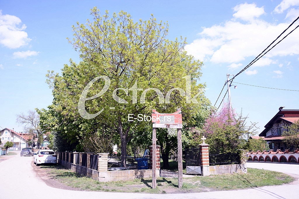 Božidar Dacic killed three people and wounded one person and eventually killed himself. Božidar Dacic killed three people and wounded one person and eventually killed himself.