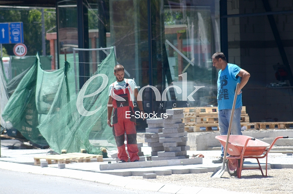 Works on the department store Beteks in Pozega street on Banovo brdo