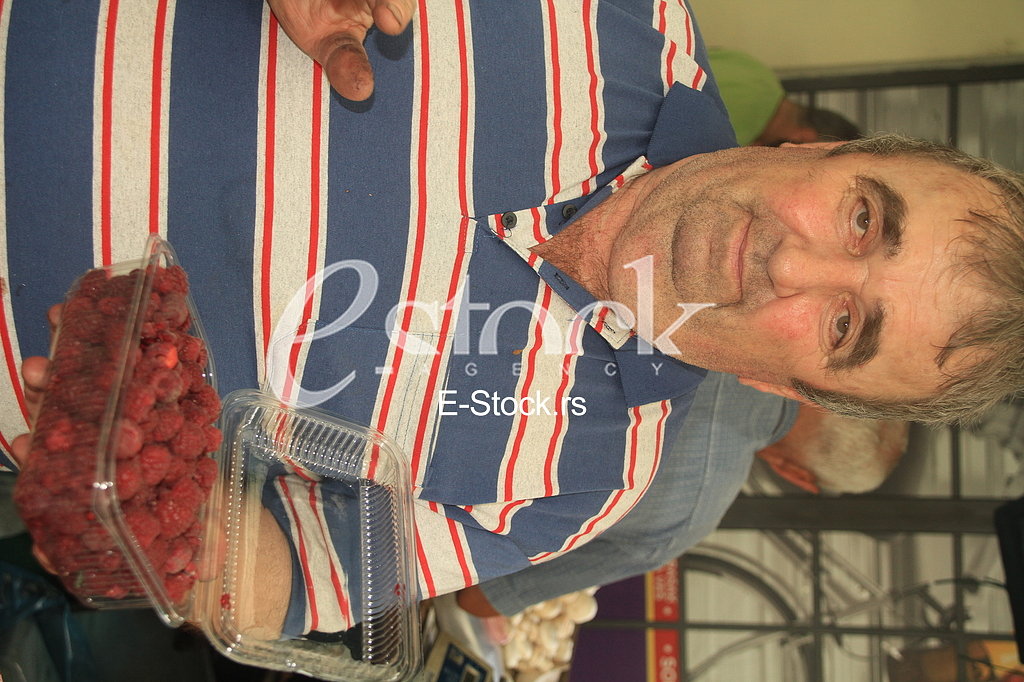 Belgrade, 14. june 2018., Raspberries on the market