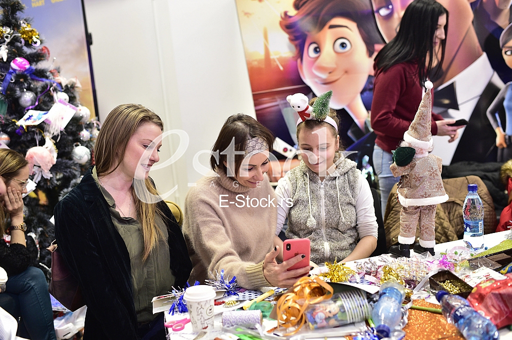 Ana Sakic Suzana Peric Ana Sakic Suzana Peric