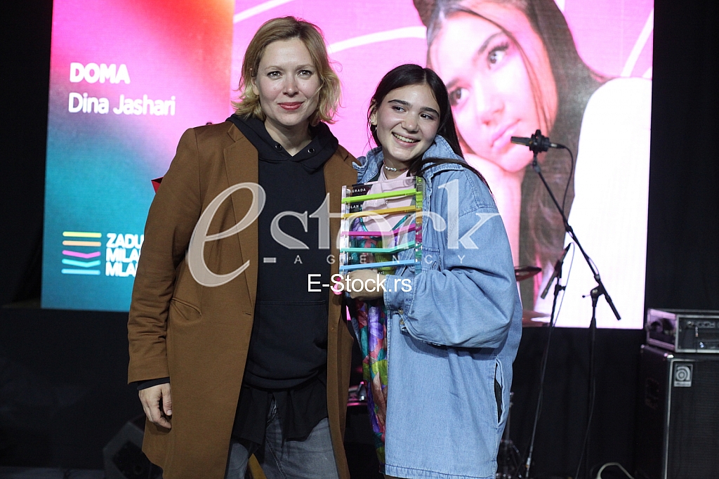 Ana Curcin i Dina Jashari