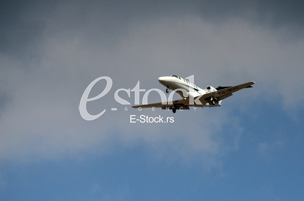 Commercial planes
