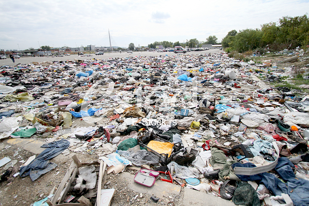 the flea market in New Belgrade