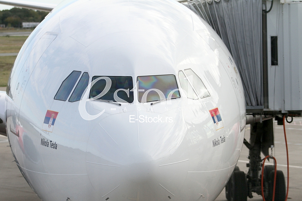 Aerodrom Nikola Tesla Aerodrom Nikola Tesla