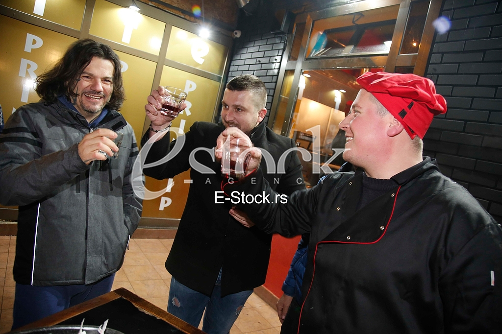 marko perovic otvaranje rostilja