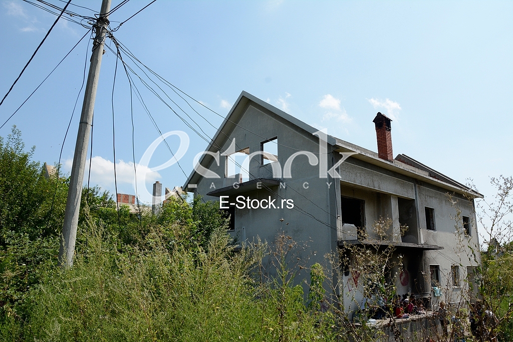 Gypsy got electrocuted, landfill in Rakovica